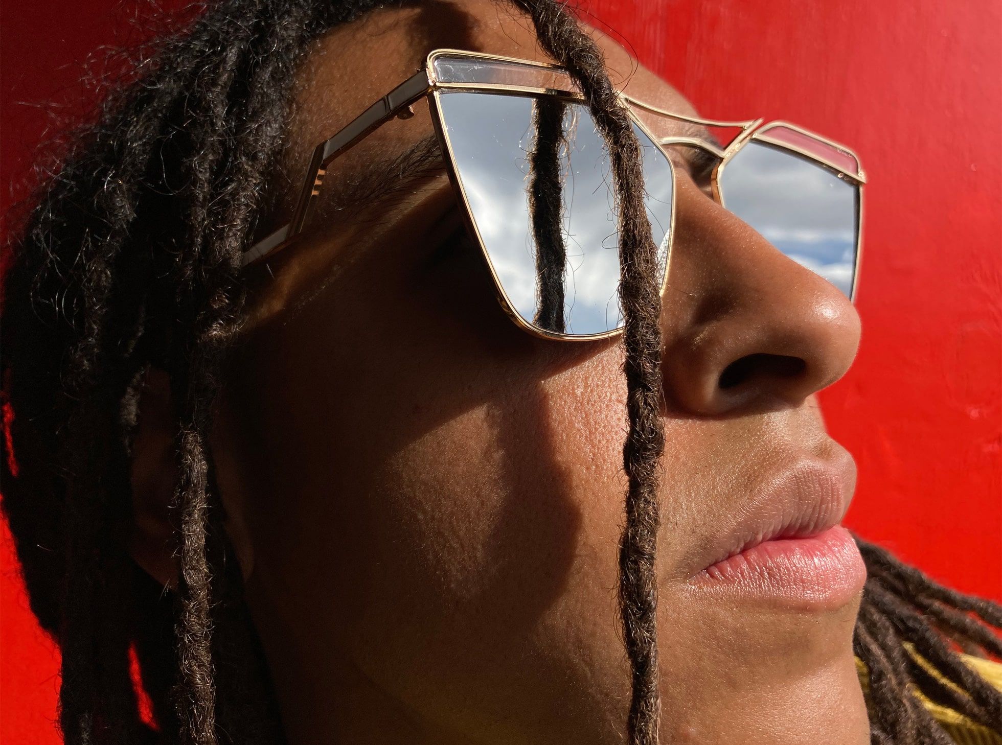 Yeni iPhone SE tanıtıldı: 4.7 inç ekran, A13 Bionic işlemci