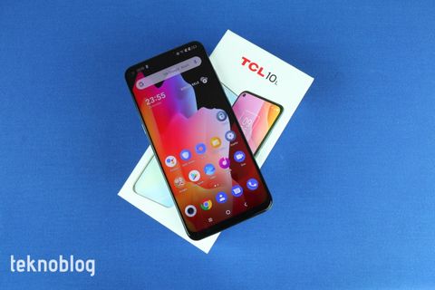 Video: TCL 10L Kutusundan Çıkıyor