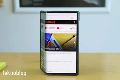Huawei yılın ikinci yarısında uygun fiyatlı katlanabilir telefonlar çıkaracak