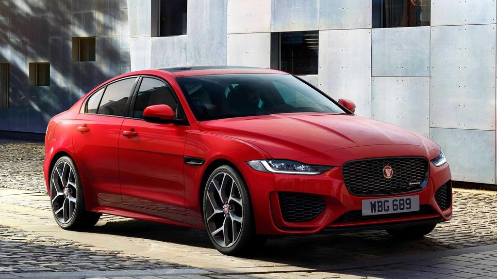 jaguar xe land rover
