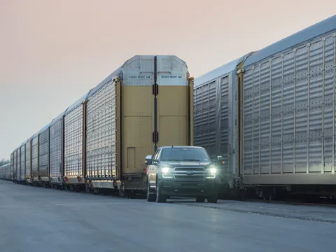Tamamen elektrikli Ford F-150 ve Transit 2022’de satışa sunulacak