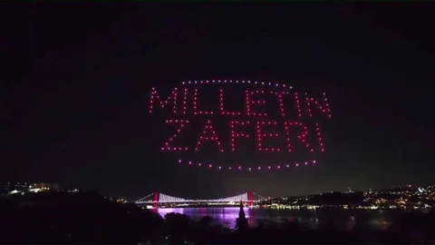 15 Temmuz etkinlikleri kapsamında 200 drone ile ışık gösterisi