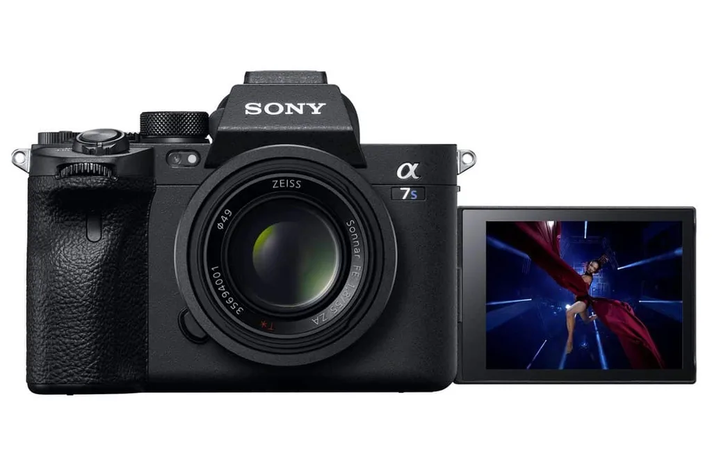 Sony A7S III tanıtıldı, yine 4K video kayıt özelliğiyle geliyor