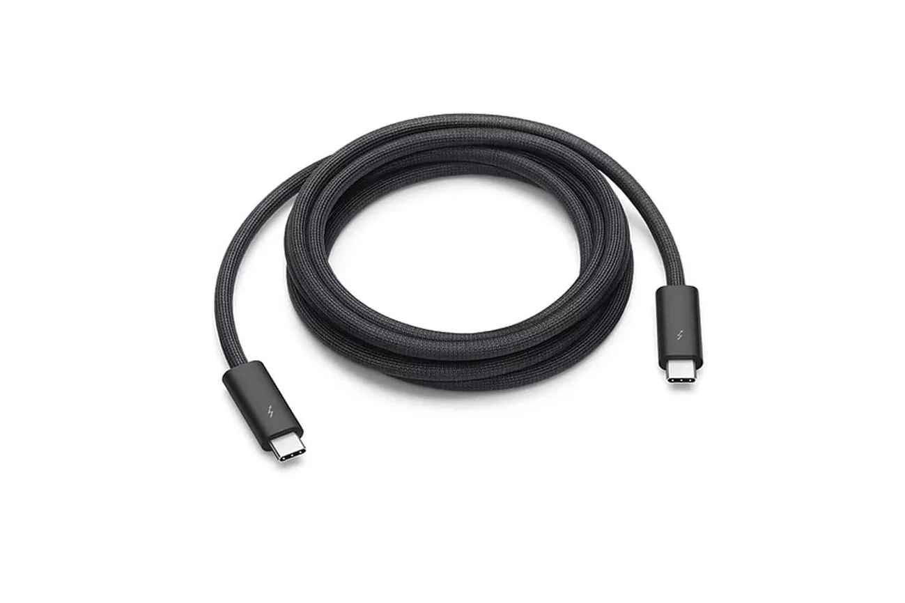 Apple online mağazasında yeni bir Thunderbolt 3 kablo seçeneği