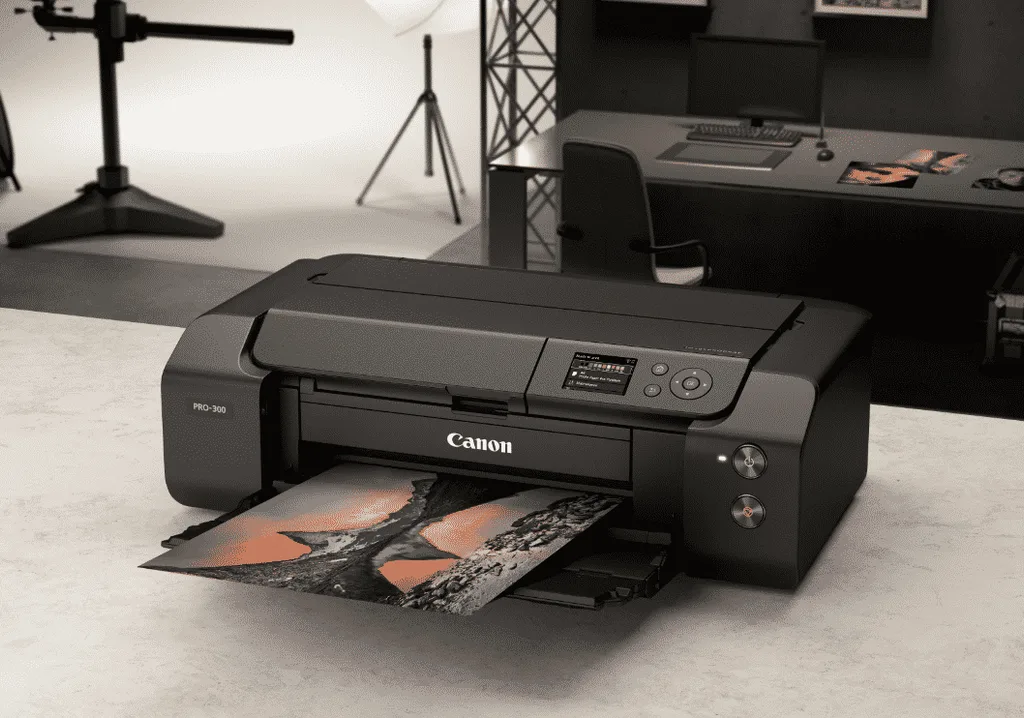 Canon imagePROGRAF PRO-300 A3+ fotoğraf yazıcısı tanıtıldı