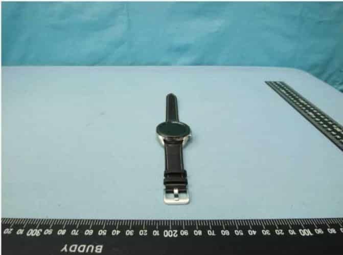 Galaxy Watch 3’ün detayları sızıntılarla ortaya çıkmaya devam ediyor