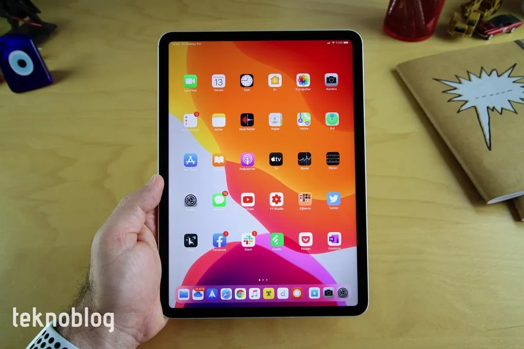 OLED ekranlı iPad Pro modellerinin çıkışı için 2024 ihtimali kuvvetleniyor