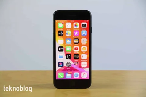 İkinci nesil iPhone SE satın almak isteyenler için fırsat var (Günün Fırsatları)