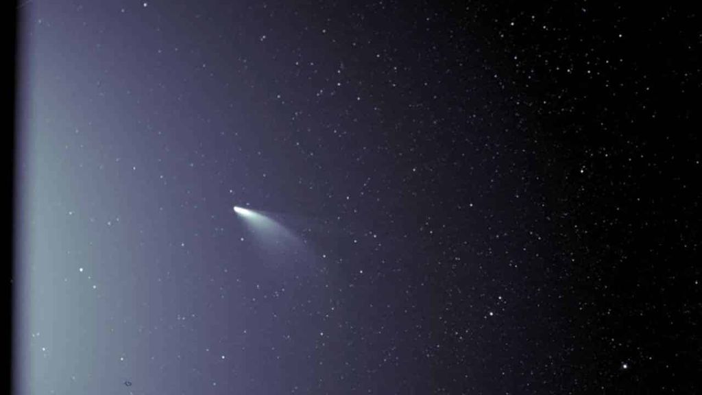 NEOWISE kuyruklu yıldızı Güneş'e yaklaştıkça etkileyiciliği artıyor