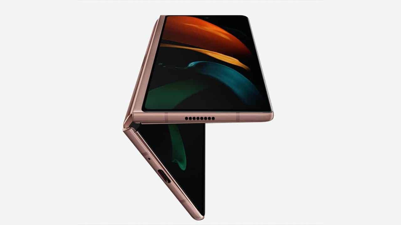Galaxy Z Fold 2 için gelen erken ön inceleme videosu ile eksik parçalar tamamlanıyor