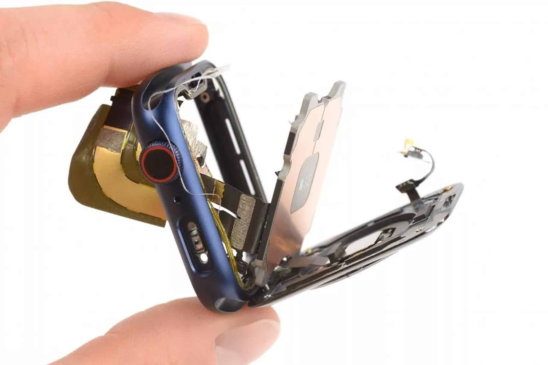 Apple Watch Series 6 parçalarına ayrıldı, önemli bir donanım artık yok