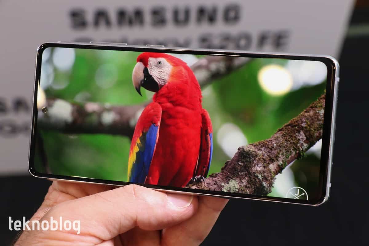 Samsung Galaxy S20 FE Ön İnceleme [Video]