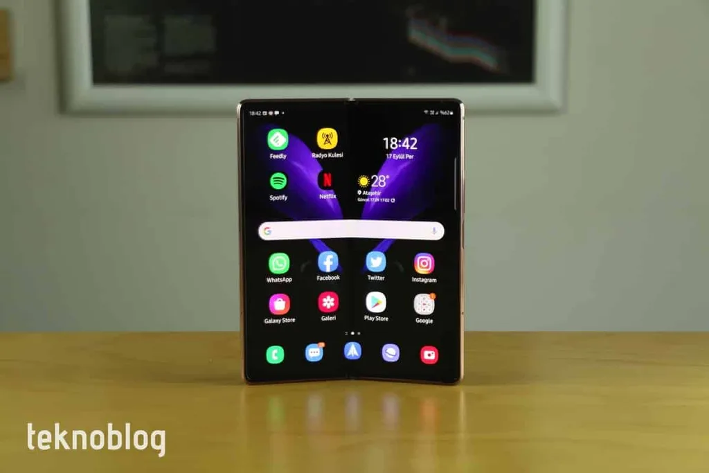 Samsung amiral gemisi telefonları sayesinde gelir rekoru kırdı