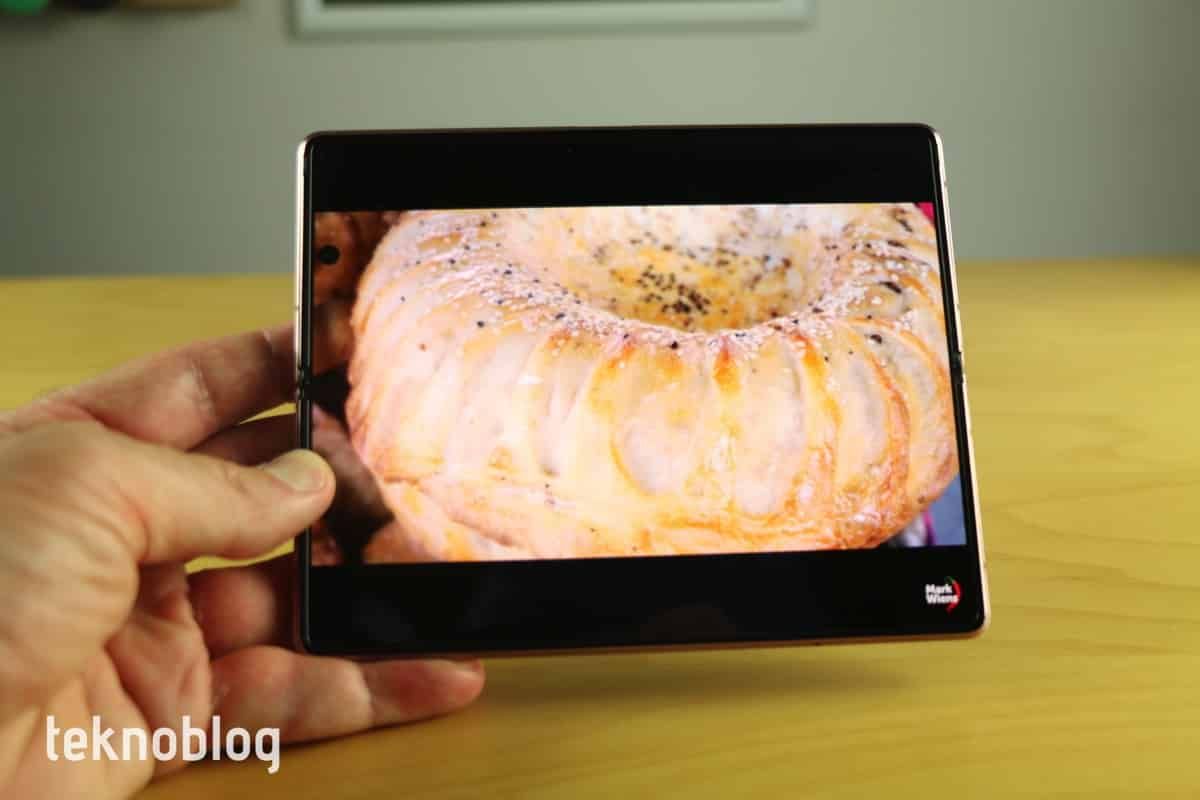 Samsung Galaxy Z Fold 2 İncelemesi