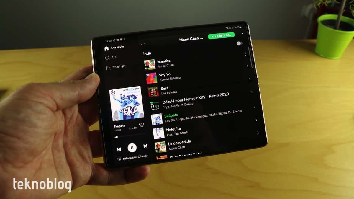 Samsung Galaxy Z Fold 2 İncelemesi