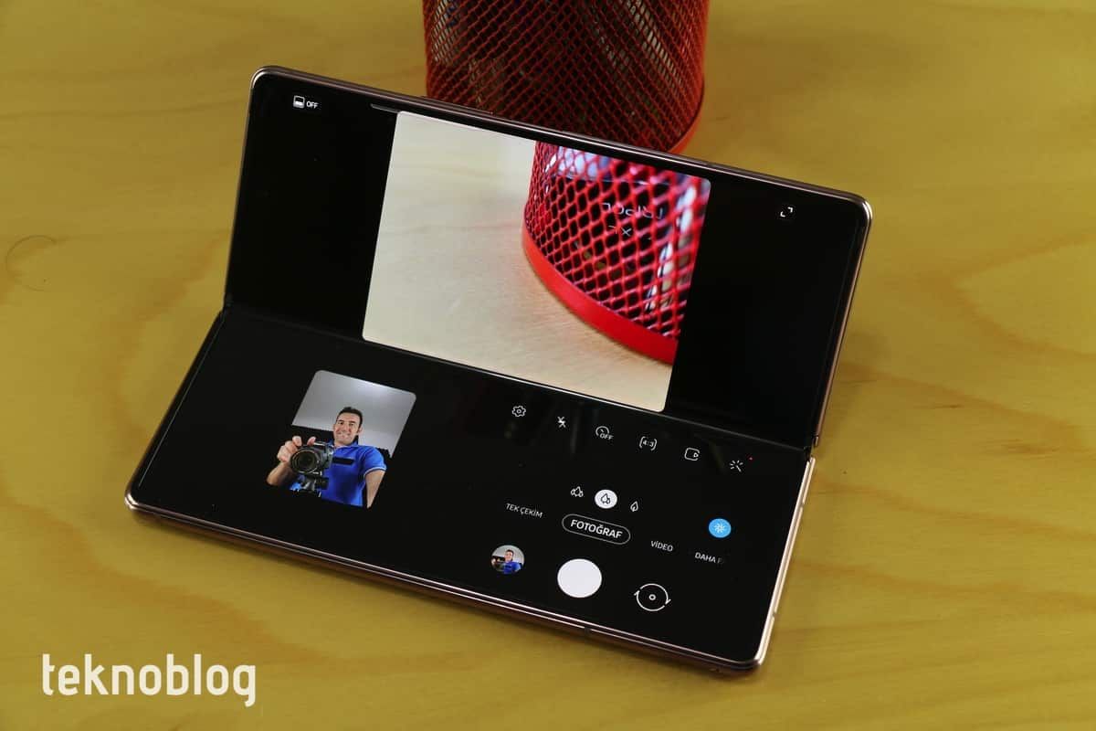 samsung galaxy z fold 2