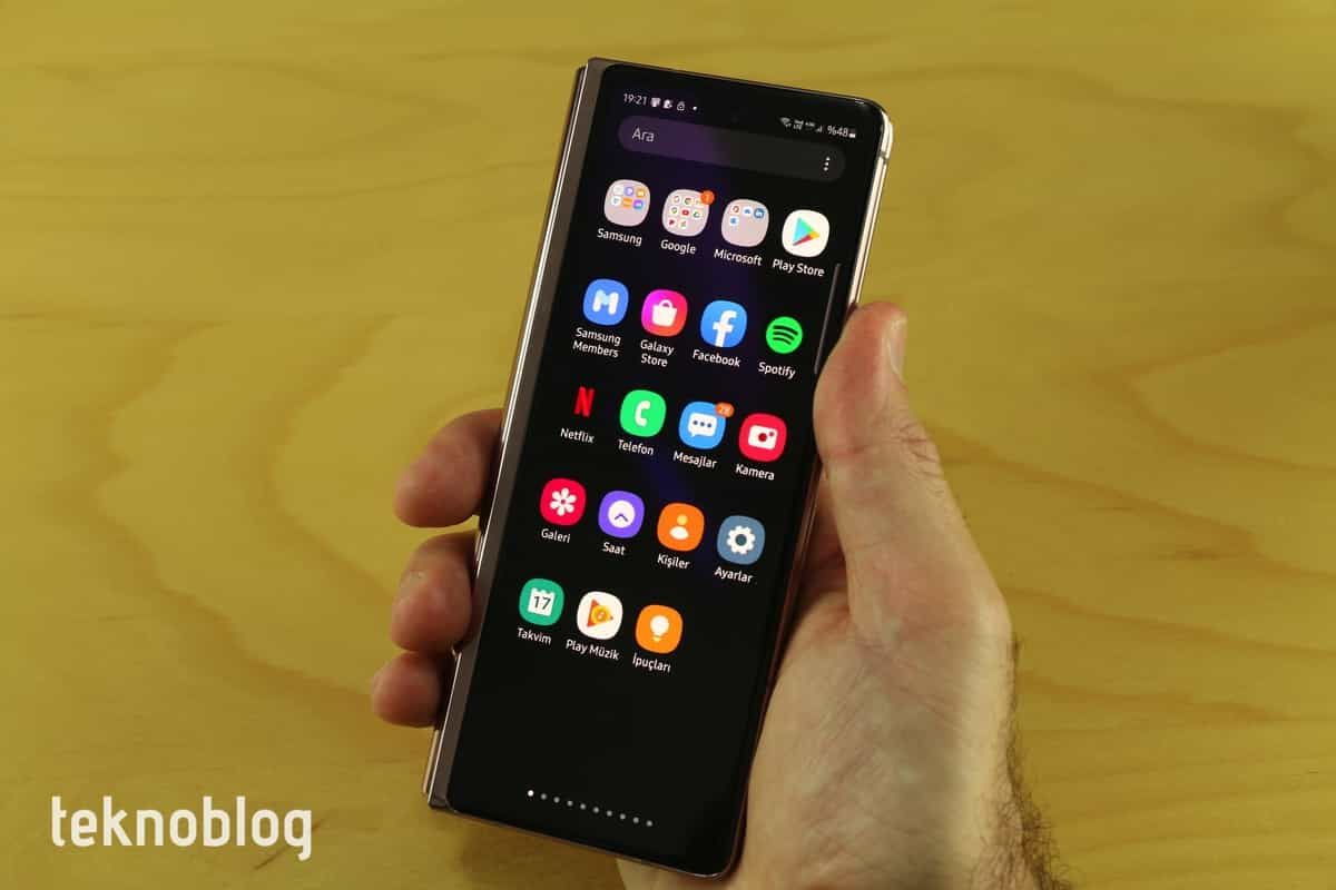 Samsung Galaxy Z Fold 2 İncelemesi