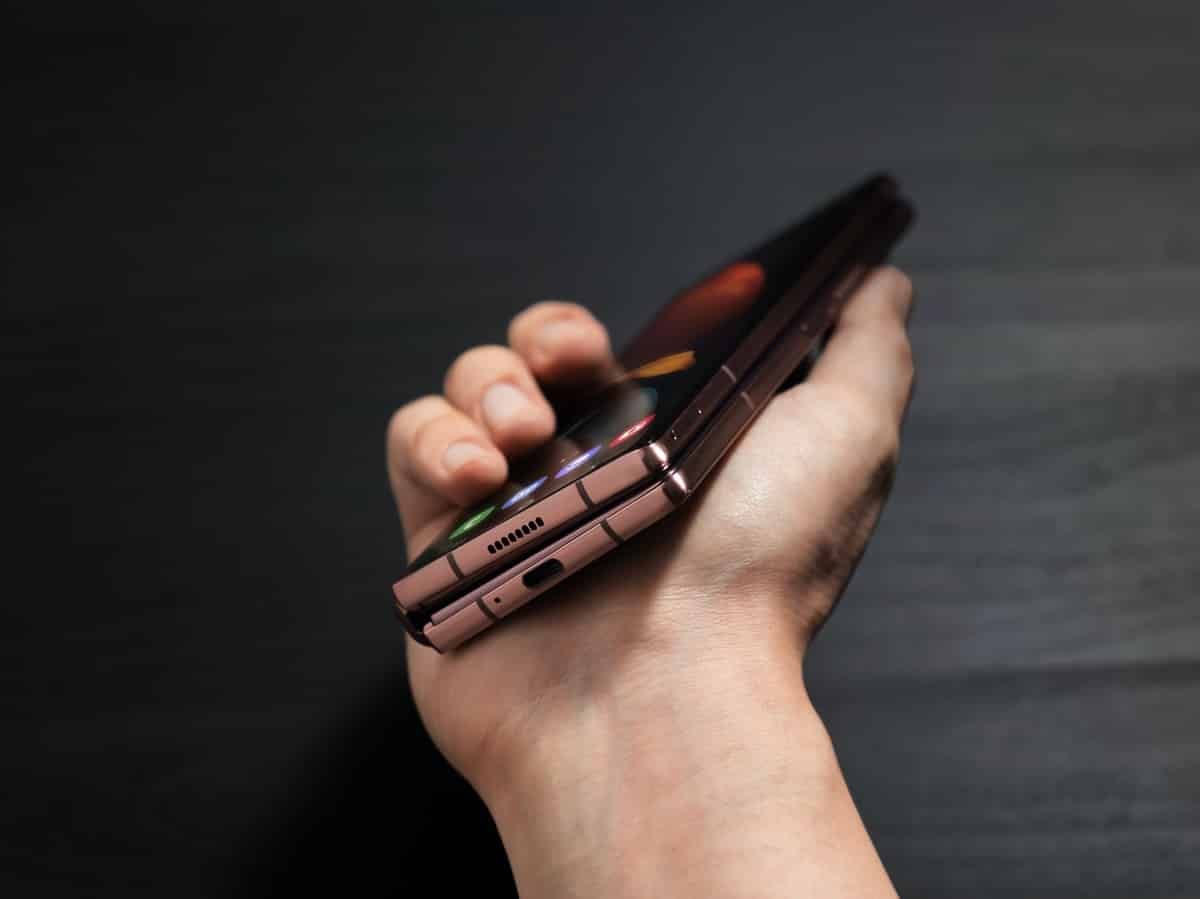 Samsung Galaxy Z Fold 2 ile ilgili tüm detaylar paylaşıldı [Video]