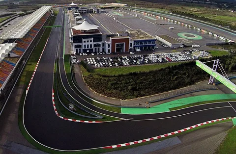 İstanbul’daki Formula 1 yarışı koronavirüs nedeniyle seyircisiz olacak