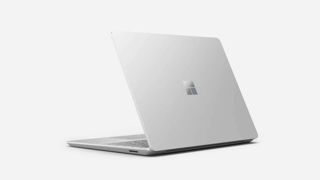 Microsoft ARM tabanlı kendi sunucu ve Surface işlemcilerini geliştiriyor