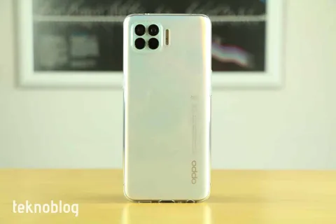 Oppo Reno 5 benchmark testinden iki farklı işlemciyle geçti