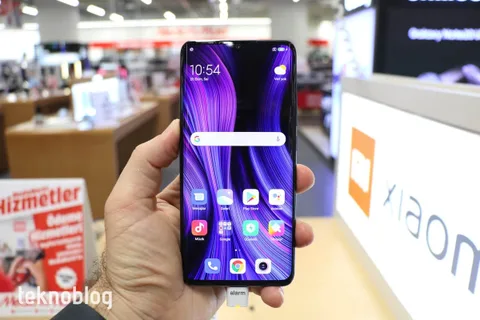 Xiaomi akıllı telefon sevkiyatlarında kendi rekorunu kırdı