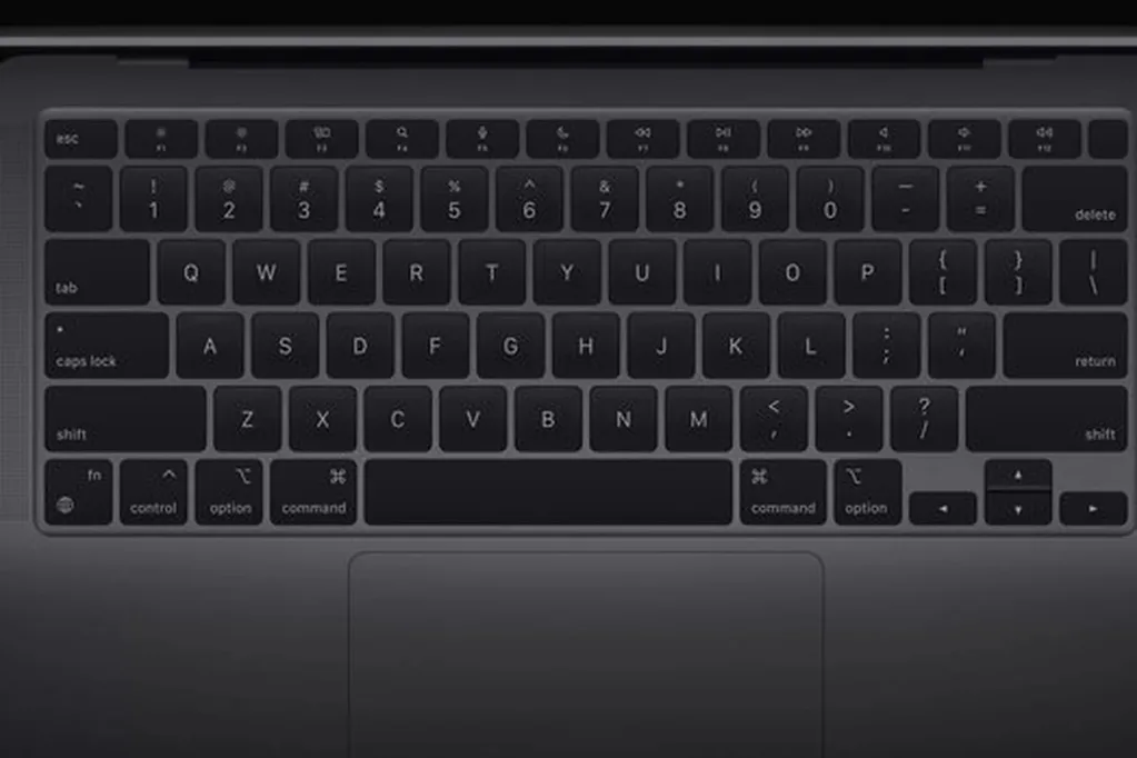 MacBook Air klavyesinde bazı işlevler için yeni tuşlar var