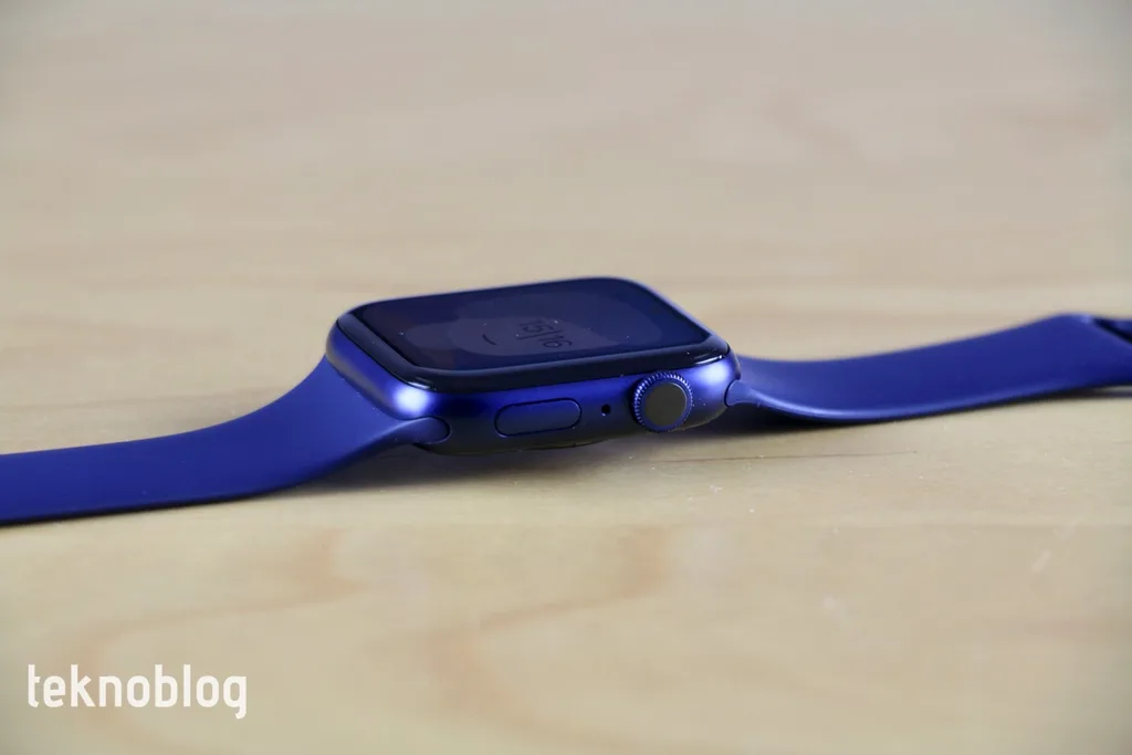Apple Watch Series 6 resmi Apple ürün yelpazesinden kalktı