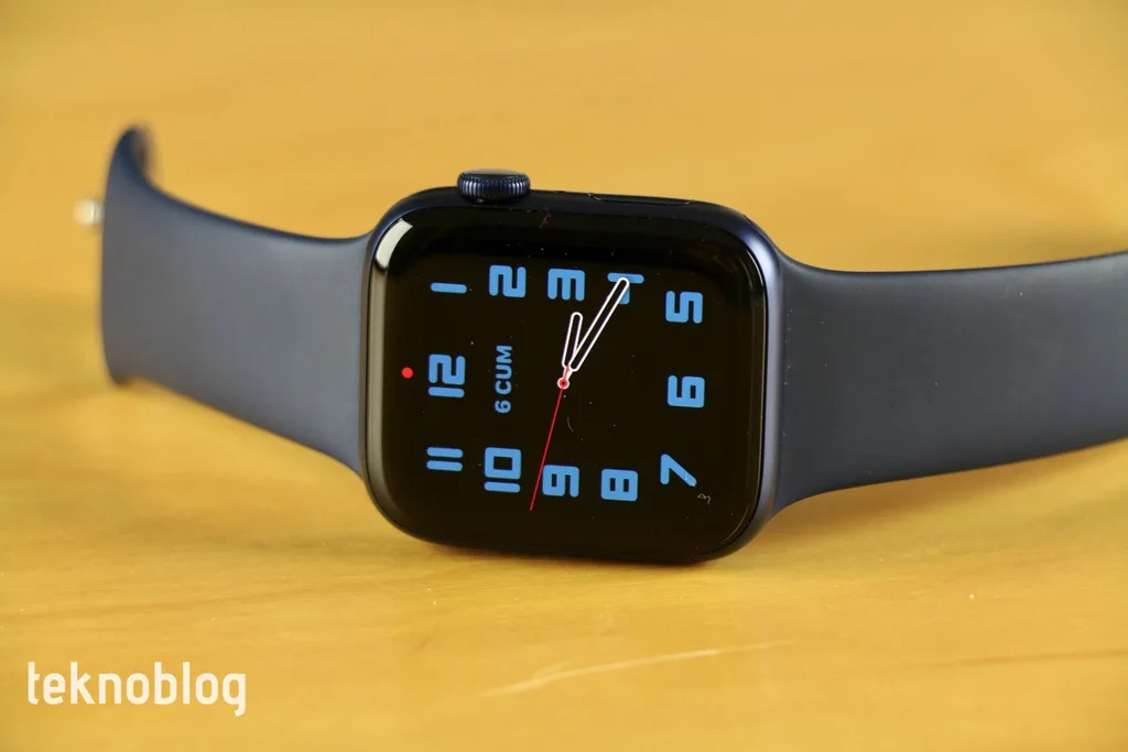 Gelecek Apple Watch modelleri için kanda glükoz ve vücut sıcaklığı ölçümü özellikleri yolda
