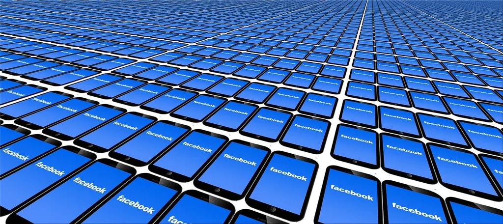 Otomatik Telegram botu kişisel Facebook bilgilerini satıyor