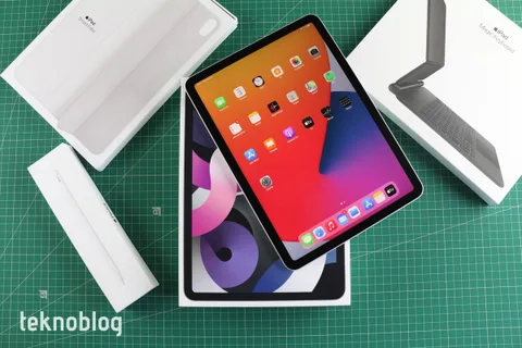 Video: iPad Air 4 (2020) Kutusundan Çıkıyor