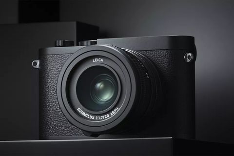 leica q2 monochrom
