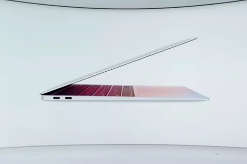 MacBook Air Apple’ın özel M1 işlemcisiyle yenileniyor