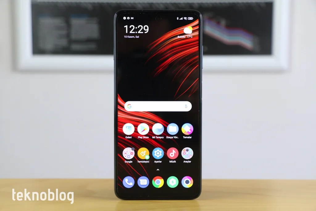 Poco X3 NFC İncelemesi