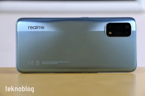Realme Dimensity 720 işlemcili bir 5G telefon hazırlıyor