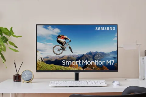 Samsung Smart Monitor PC ve TV özelliklerini buluşturuyor