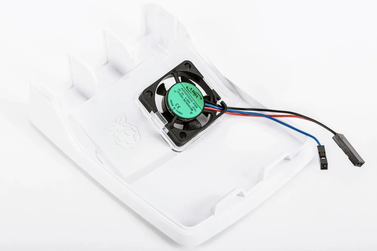 Raspberry Pi 4’ü daha serin tutacak resmi fan kılıfı çıktı – Video