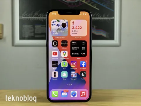 Apple’dan iPhone 12 sahiplerine kalp pili uyarısı