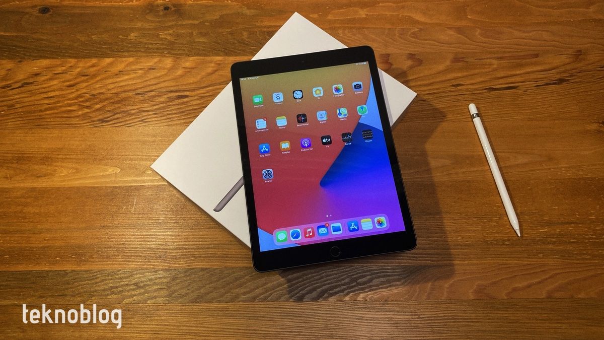 8. nesil iPad kutu açılımı