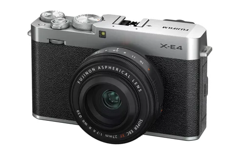 Fujifilm X-E4 aynasız kamera daha ince gövdeyle geliyor