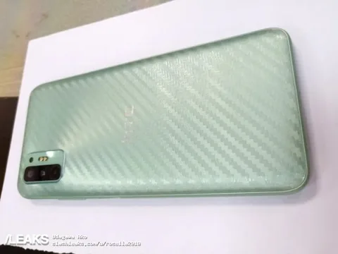HTC’nin yeni telefonunun fotoğrafları internete sızdı