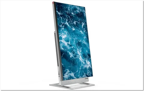 Lenovo Yoga AIO 7 menteşesiyle yatay veya dikey yönde kullanılabiliyor