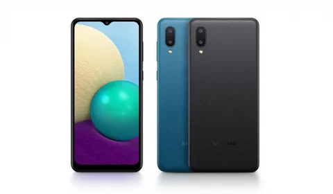 Samsung’dan uygun fiyatlı yeni bir telefon daha