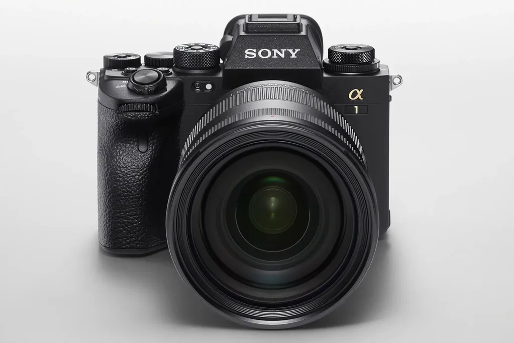 Alpha 1 Sony’nin yüksek fiyatlı ilk gelişmiş aynasız kamerası