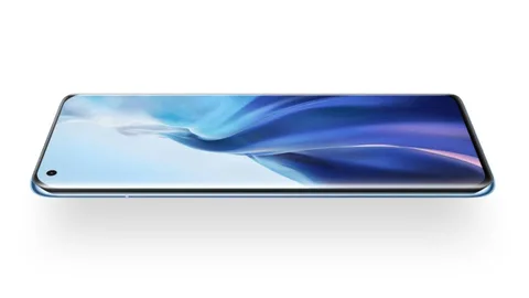 Xiaomi Mi 11 ekran performansıyla tam not aldı
