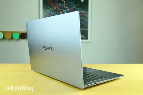 Huawei MateBook D16 Ön İnceleme