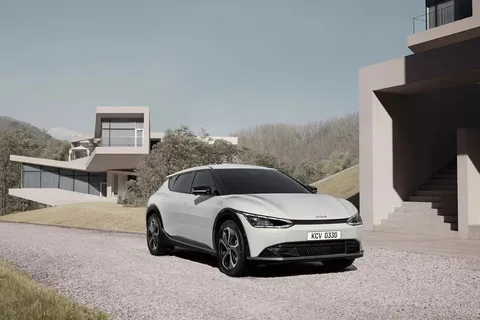 Kia elektrikli otomobili EV6’nın tasarımını gösteren fotoğrafları paylaştı