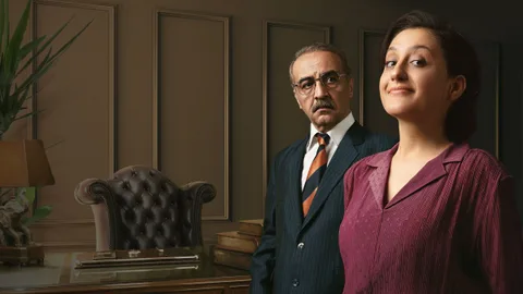 Netflix nisanda yayına girecek Sen Hiç Ateş Böceği Gördün Mü? için resmi fragman yayınladı