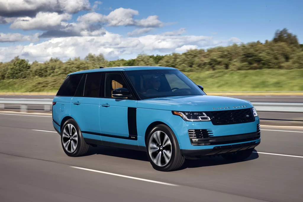 Range Rover’ın 50’nci yılına özel Fifty Edition Türkiye’de