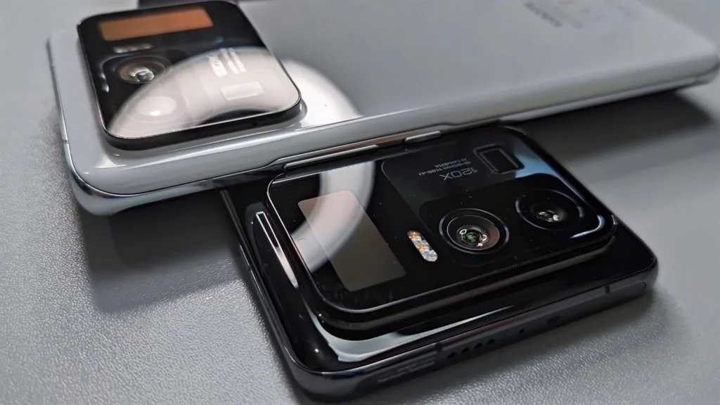 Xiaomi çift ekranlı Q200 modelini HyperOS yazılımında test ediyor